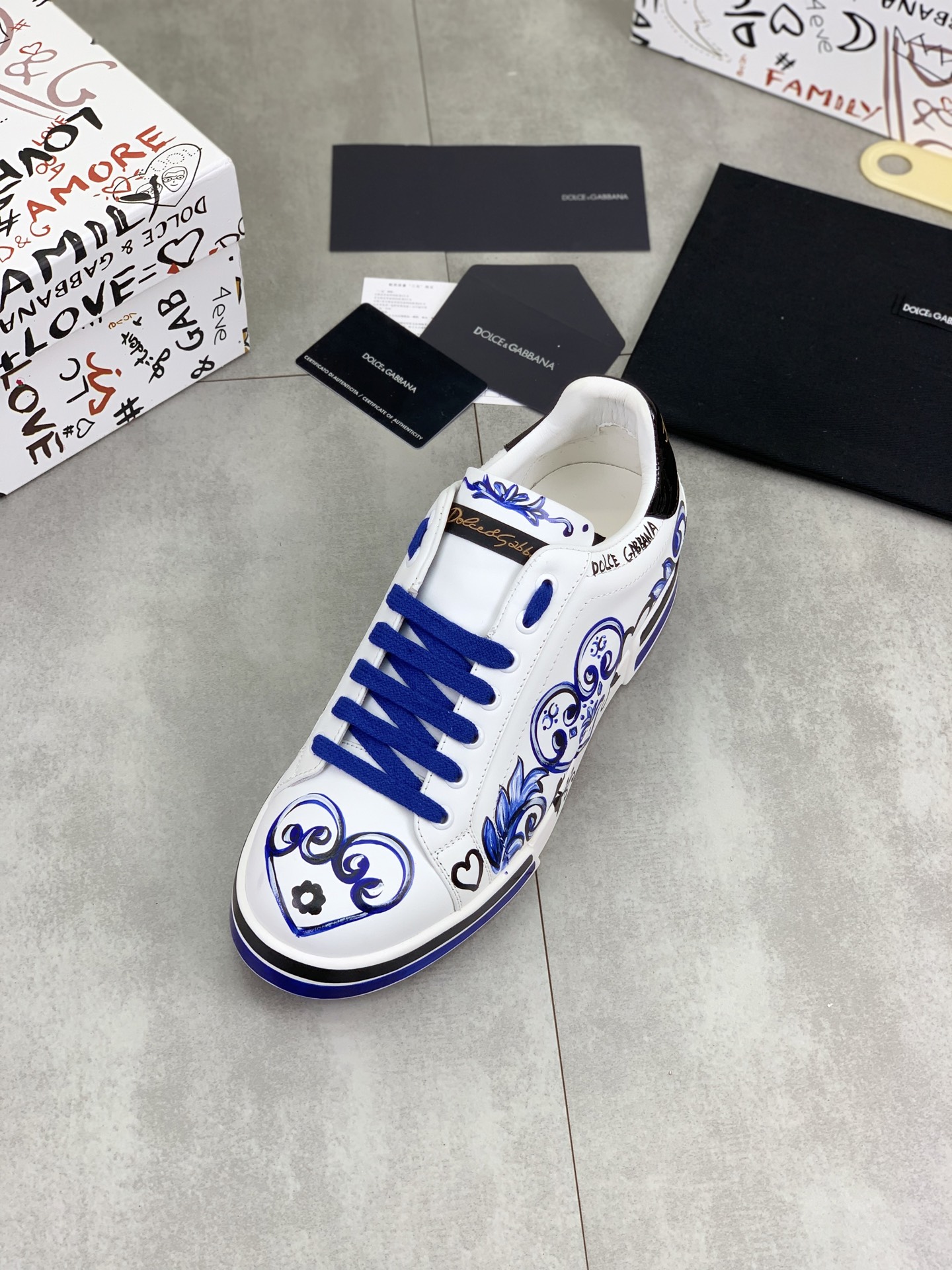 olce & Gabbana shoe